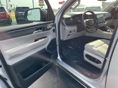 2023 Jeep Wagoneer Series III