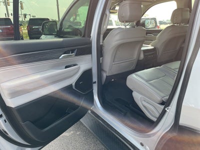 2023 Jeep Wagoneer Series III