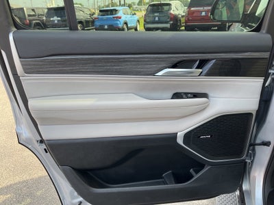 2023 Jeep Wagoneer Series III