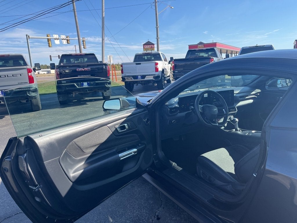 2024 Ford Mustang EcoBoost