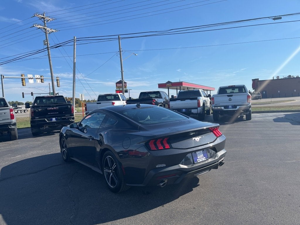 2024 Ford Mustang EcoBoost