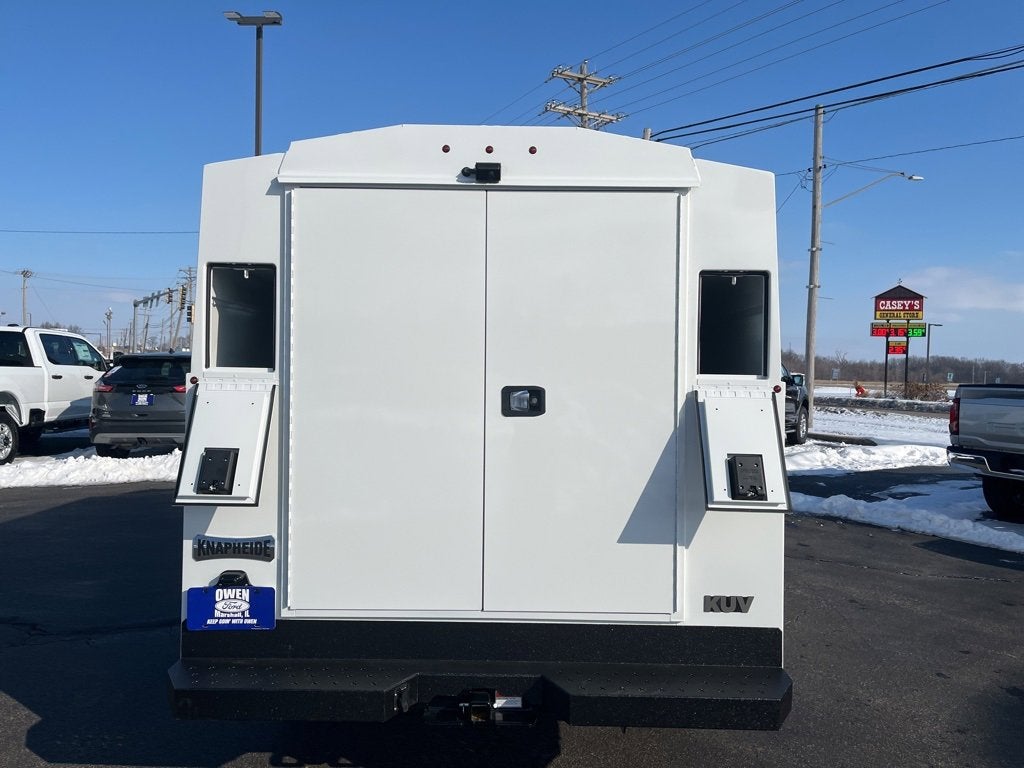 2024 Ford Transit Cutaway Base