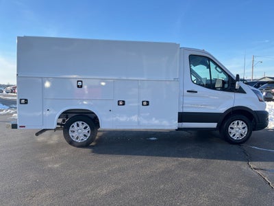 2024 Ford Transit Cutaway Base