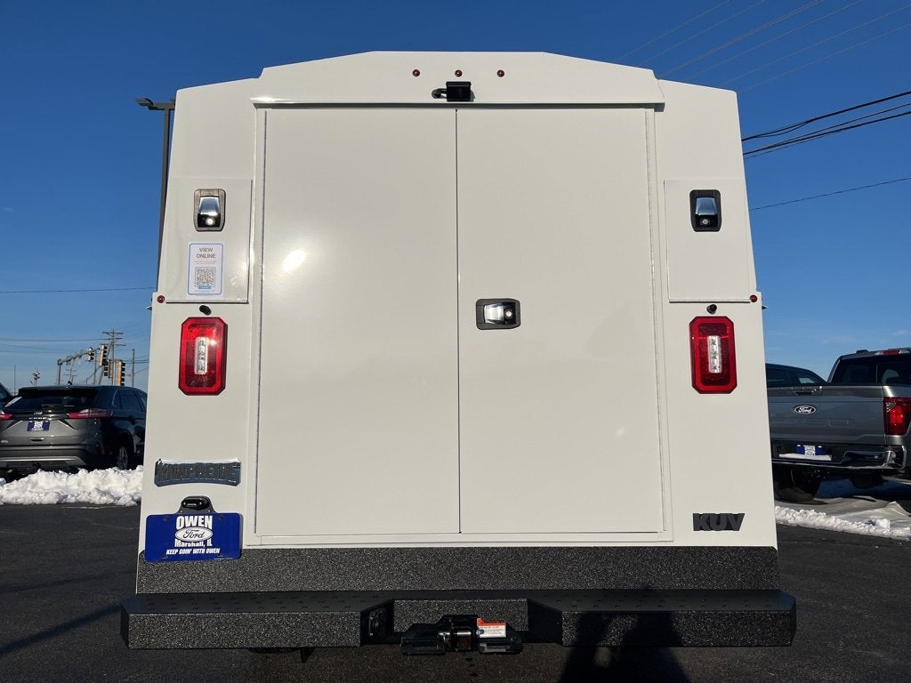 2024 Ford Transit Cutaway Base