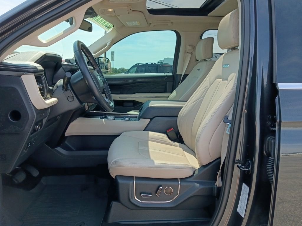 2023 Ford Expedition Platinum
