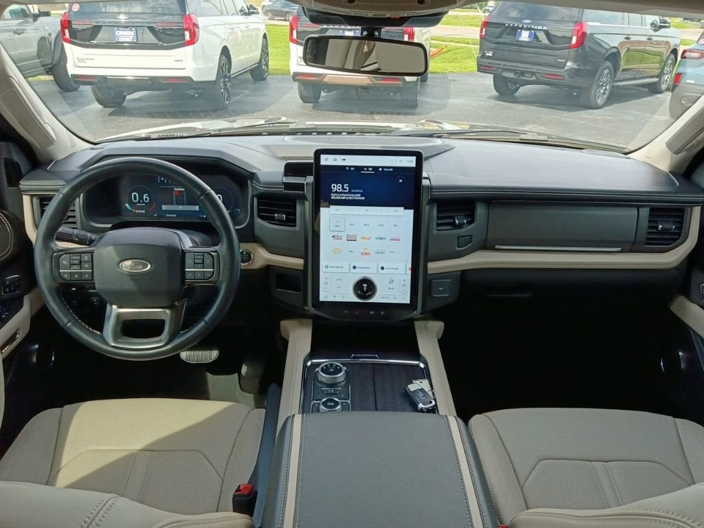 2023 Ford Expedition Platinum
