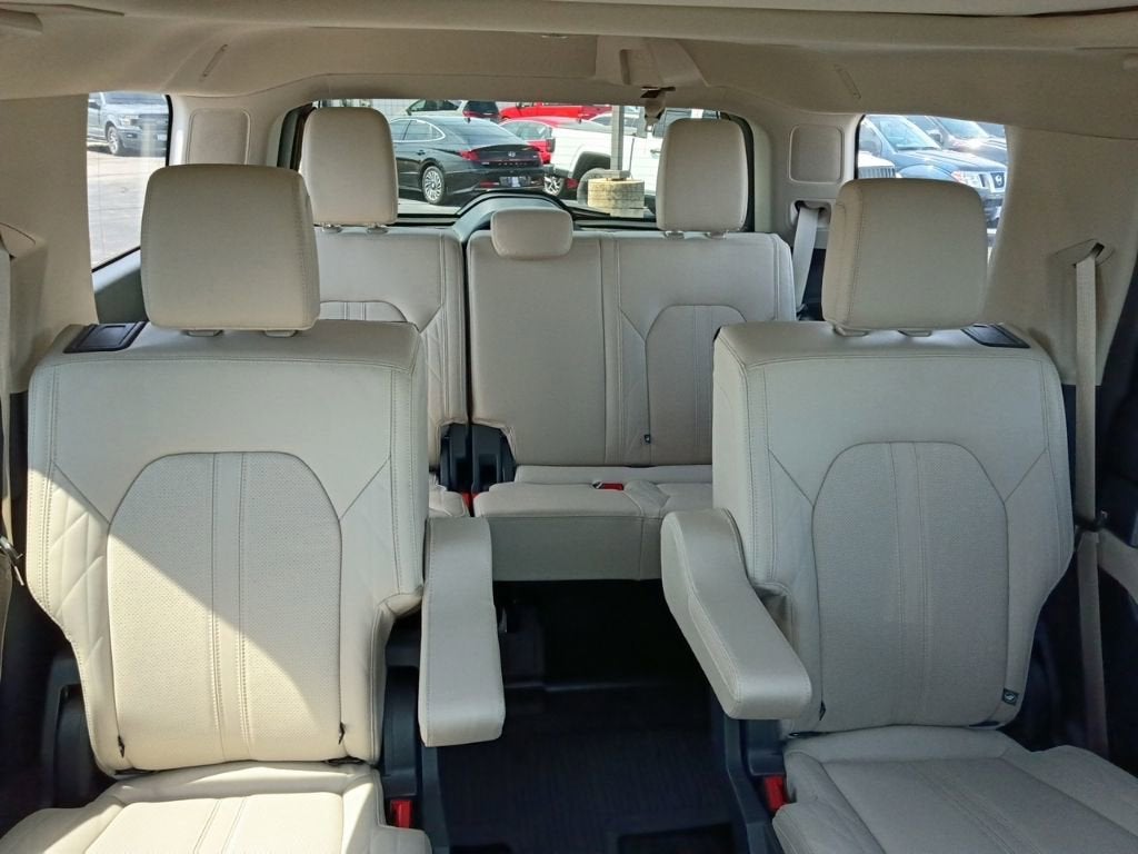 2023 Ford Expedition Platinum
