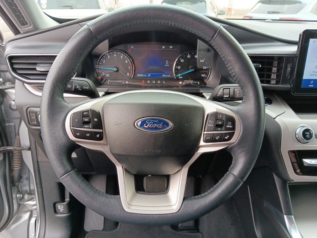 2024 Ford Explorer XLT