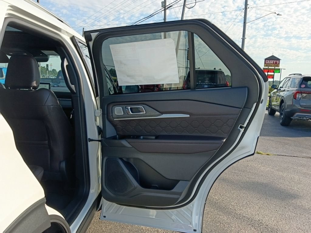 2027 Ford Explorer Platinum