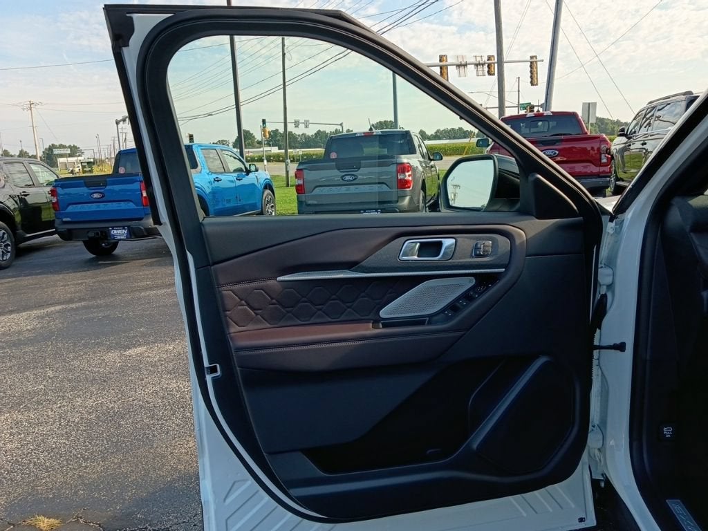 2027 Ford Explorer Platinum