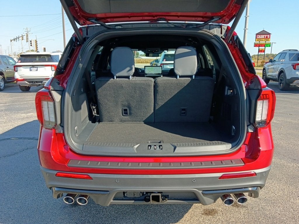 2027 Ford Explorer ST