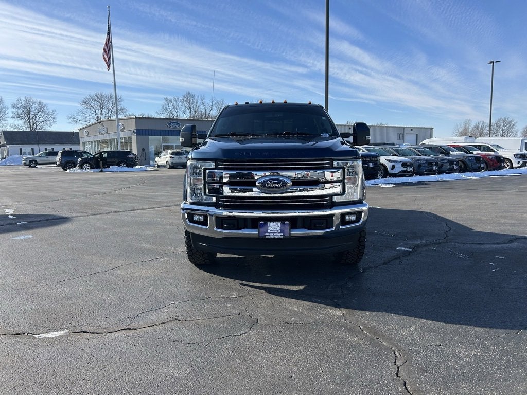2017 Ford Super Duty F-250 SRW Lariat