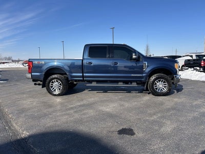 2017 Ford Super Duty F-250 SRW Lariat