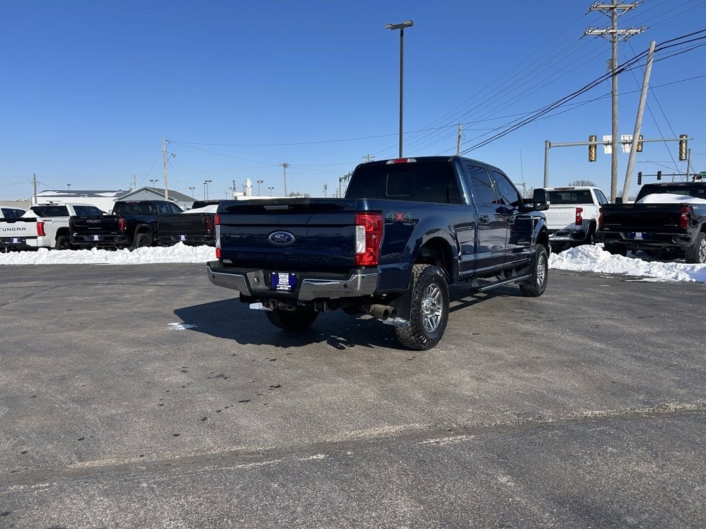 2017 Ford Super Duty F-250 SRW Lariat