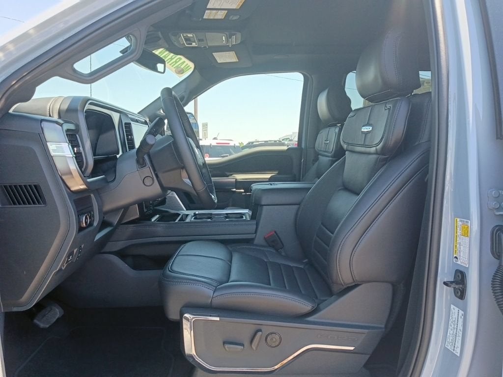 2026 Ford Super Duty F-250 SRW Platinum