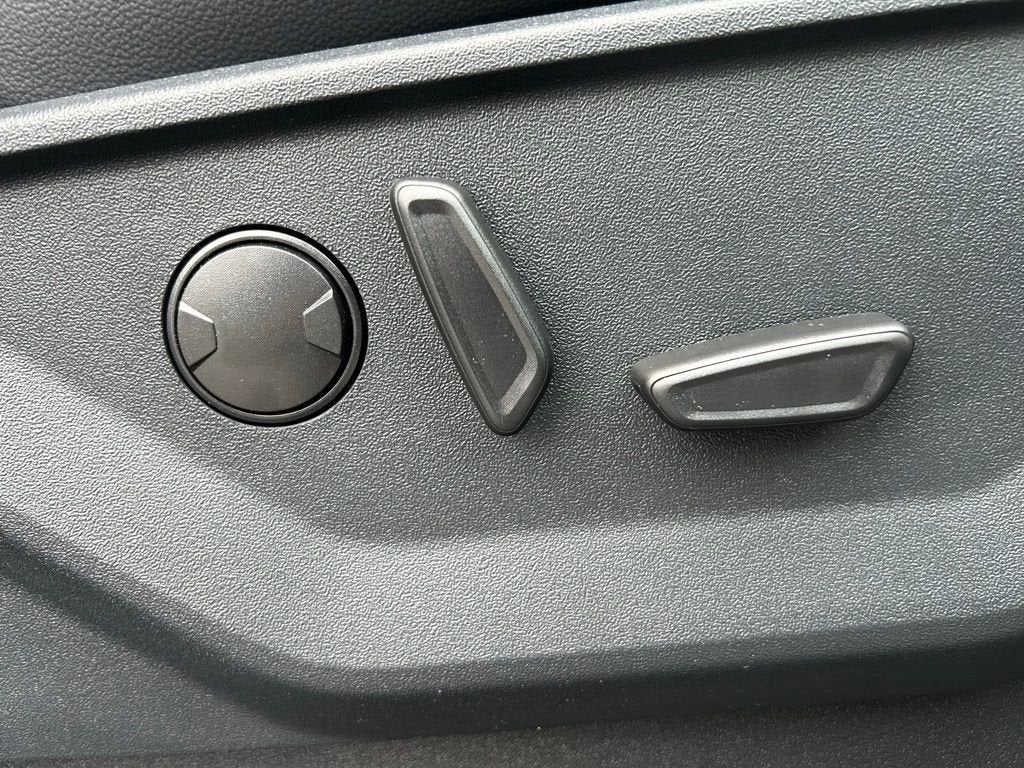 2026 Ford Super Duty F-250 SRW F-250® Lariat®