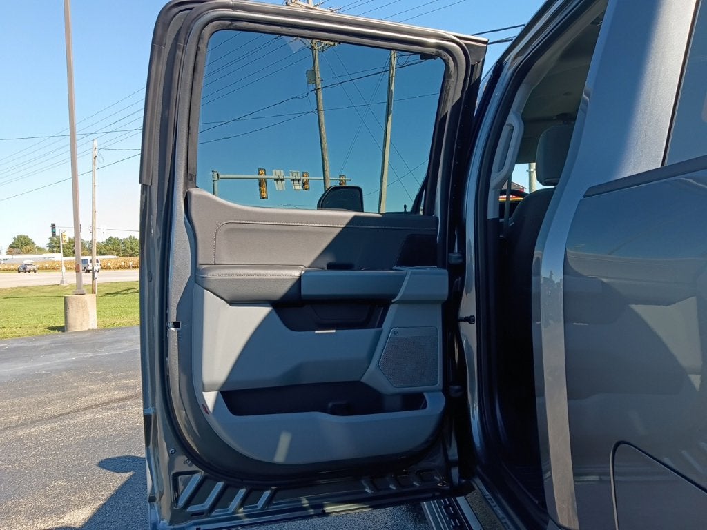 2027 Ford Super Duty F-250 SRW XL