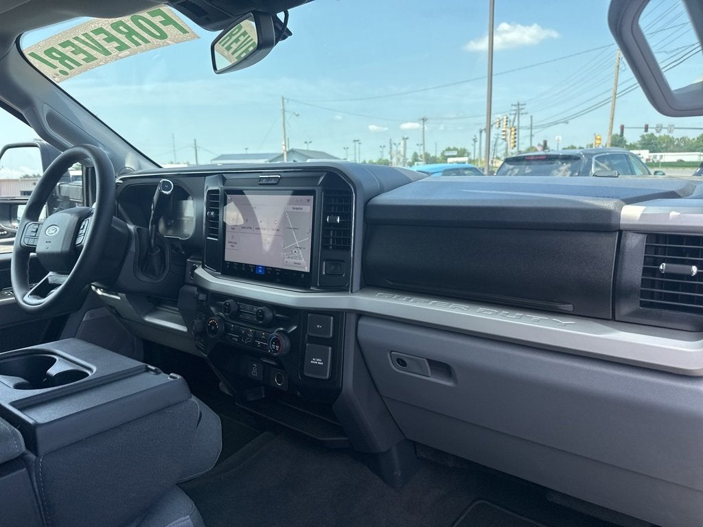2025 Ford Super Duty F-250 SRW XLT