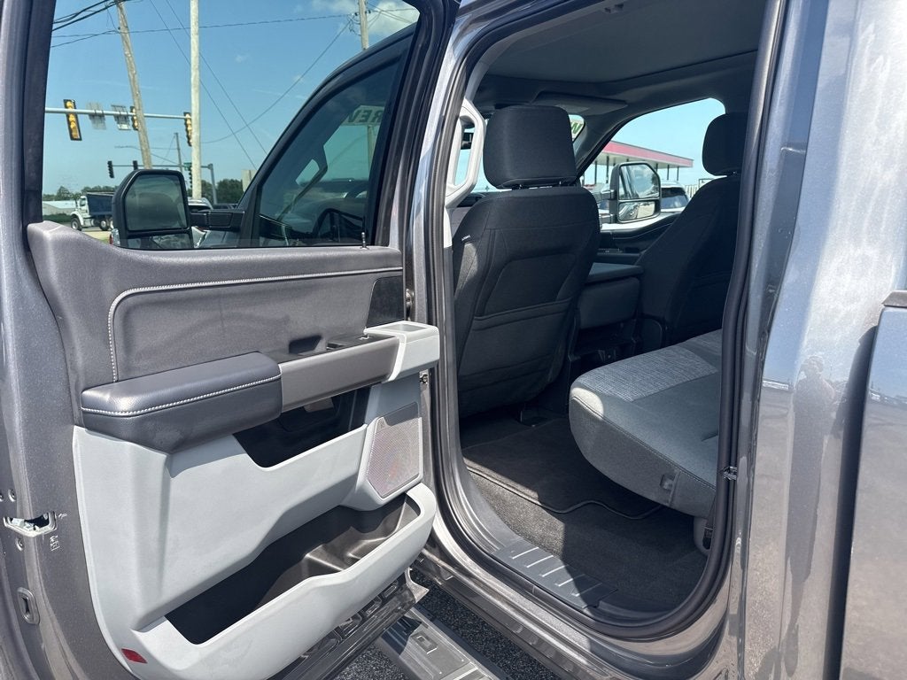 2025 Ford Super Duty F-250 SRW XLT