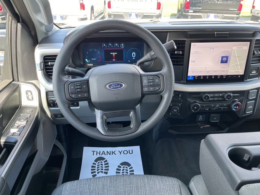 2026 Ford Super Duty F-350 SRW XLT