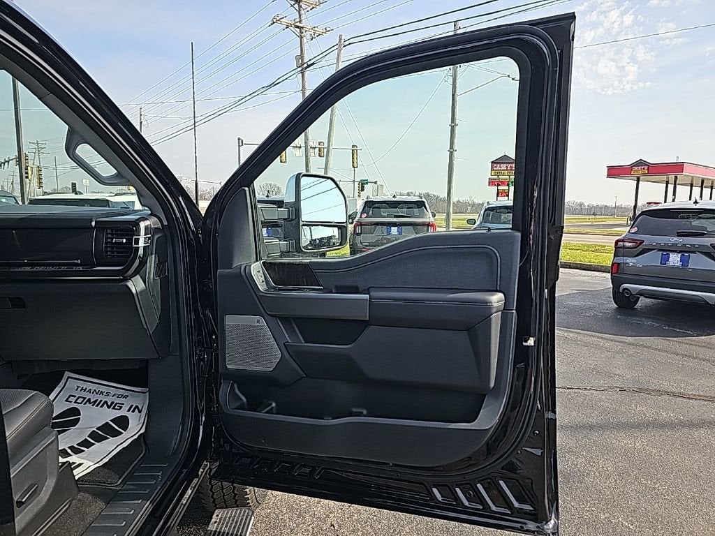 2026 Ford Super Duty F-350 SRW LARIAT
