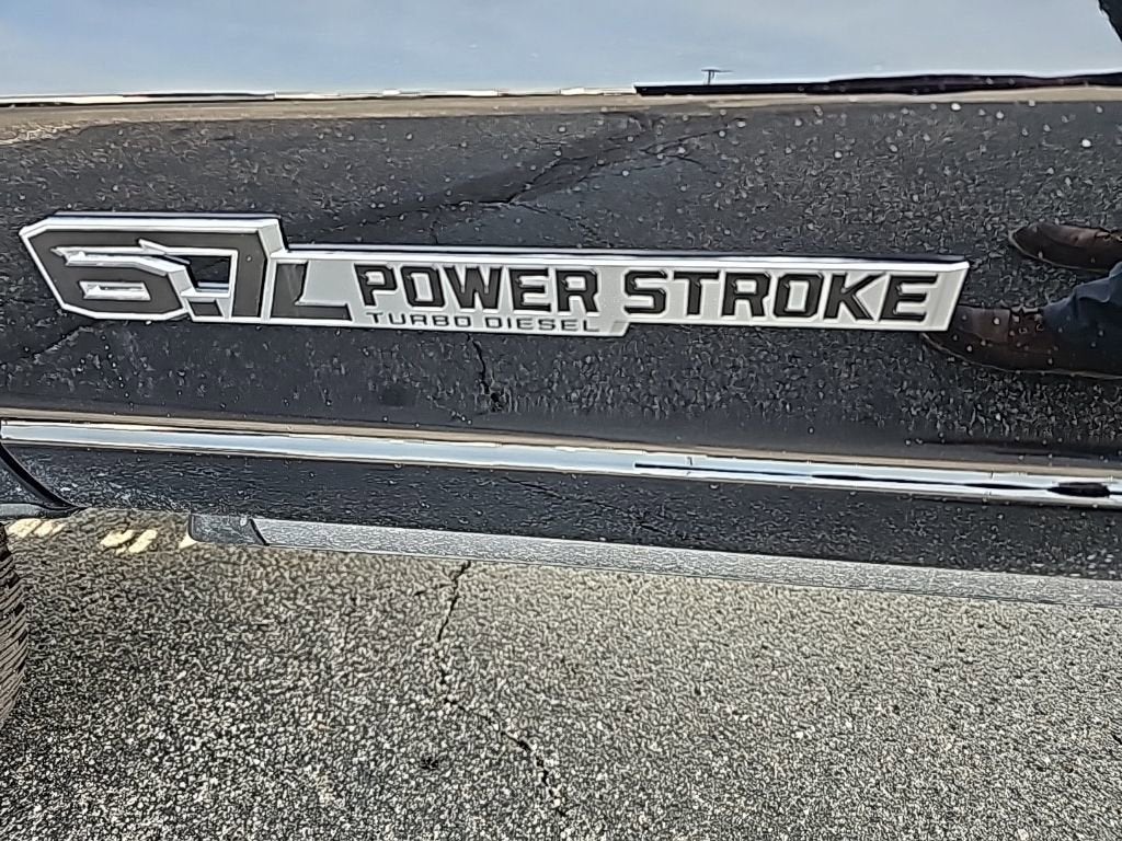 2026 Ford Super Duty F-350 SRW LARIAT