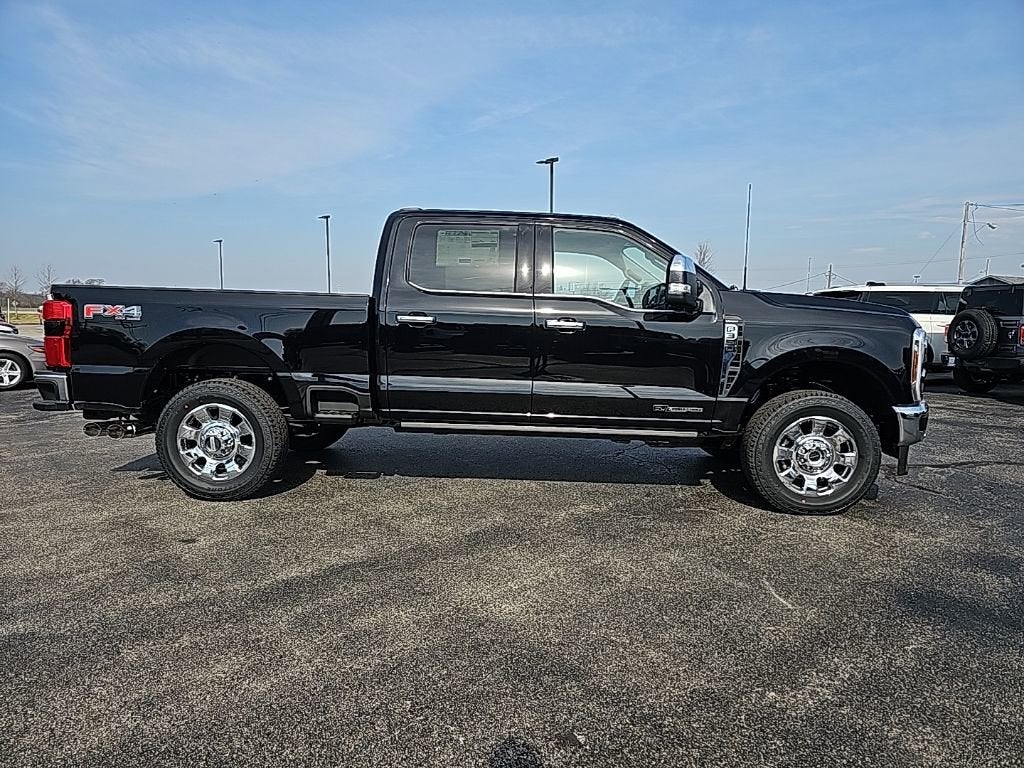 2026 Ford Super Duty F-350 SRW LARIAT