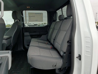2027 Ford Super Duty F-350 DRW XL