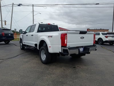 2027 Ford Super Duty F-350 DRW XL