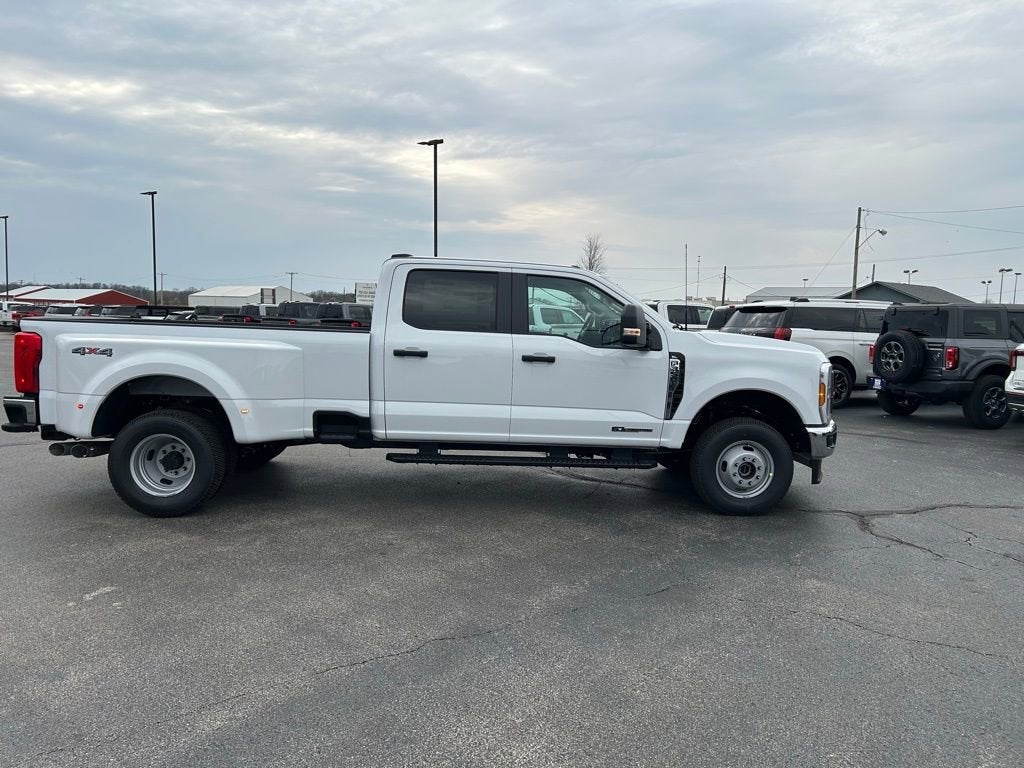 2026 Ford Super Duty F-350 DRW F-350® XL