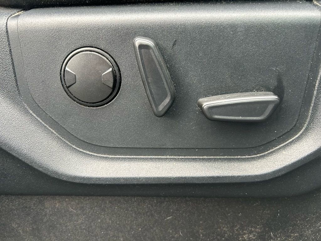 2020 Ford Super Duty F-350 DRW LARIAT