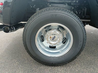 2026 Ford Super Duty F-350 DRW LARIAT
