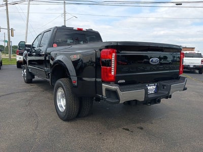 2026 Ford Super Duty F-350 DRW LARIAT