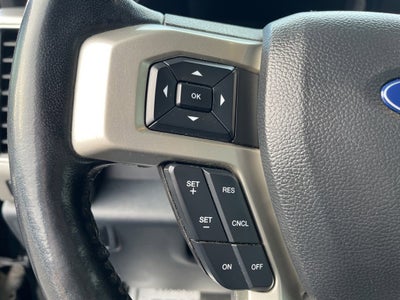 2022 Ford Super Duty F-450 DRW LARIAT