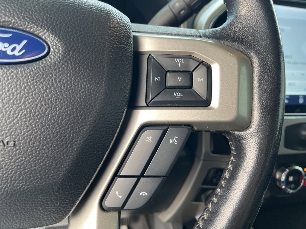 2022 Ford Super Duty F-450 DRW LARIAT