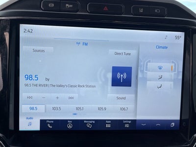 2022 Ford Super Duty F-450 DRW LARIAT