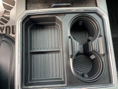 2022 Ford Super Duty F-450 DRW LARIAT