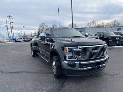 2022 Ford Super Duty F-450 DRW LARIAT