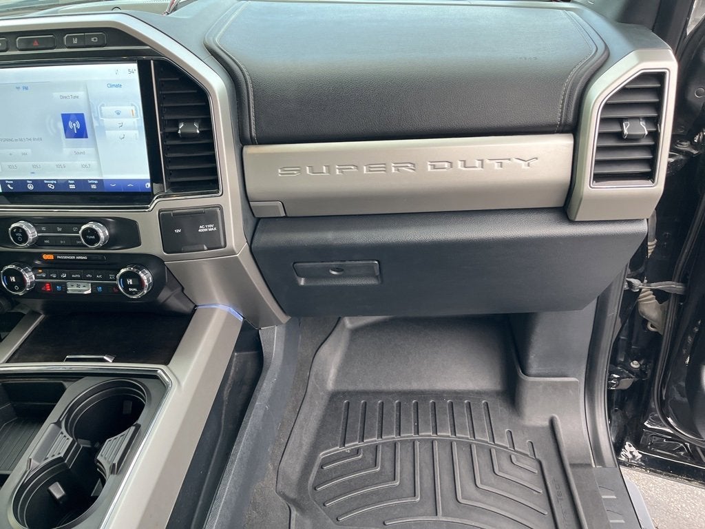 2022 Ford Super Duty F-450 DRW LARIAT