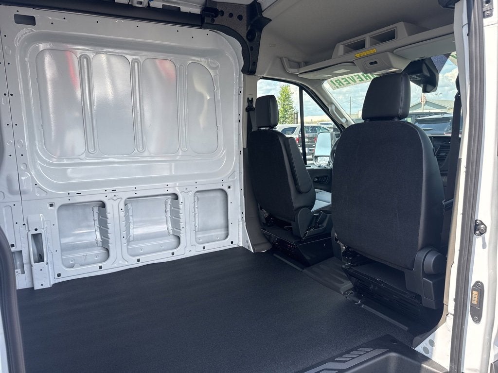 2025 Ford Transit Cargo Van Base