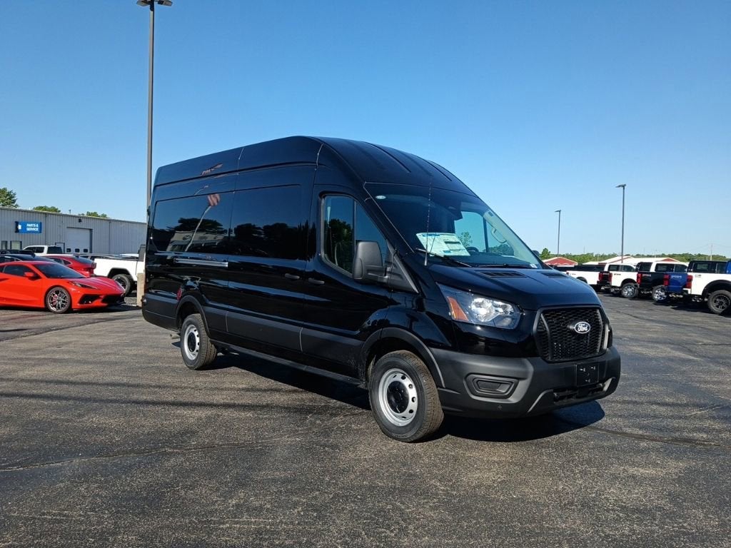 2026 Ford Transit Cargo Van Base