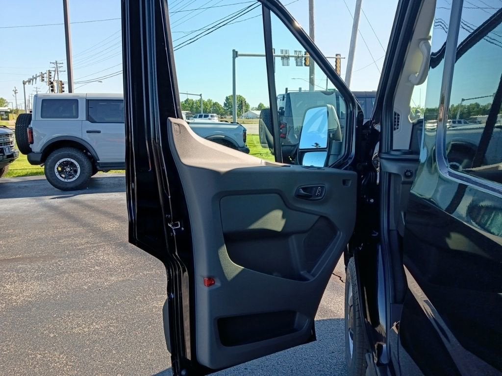 2026 Ford Transit Cargo Van Base
