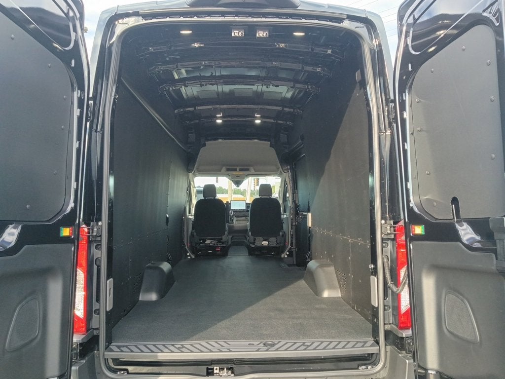 2027 Ford Transit Cargo Van Base