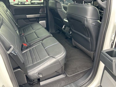 2025 Ford F-150 Platinum