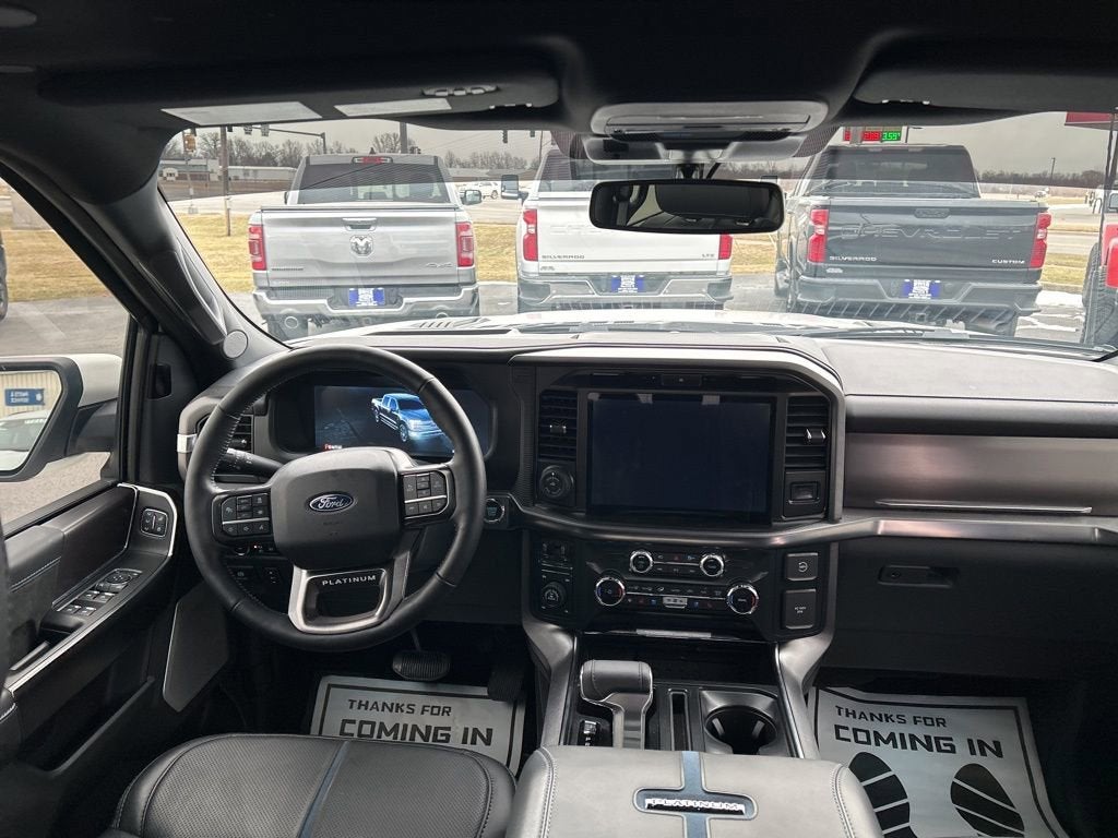 2025 Ford F-150 Platinum