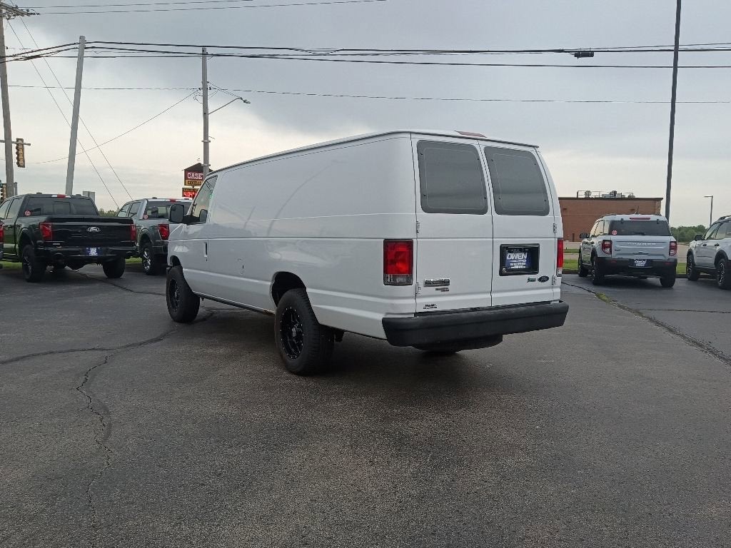 2014 Ford Econoline Cargo Van Commercial