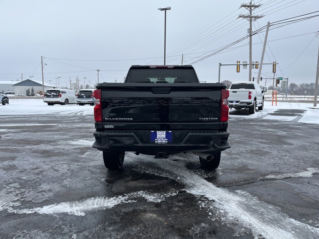 2023 Chevrolet Silverado 2500HD Custom
