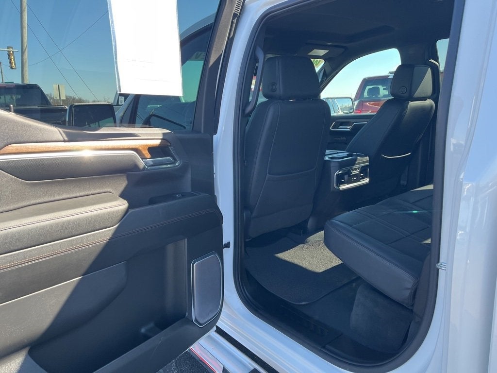 2023 Chevrolet Silverado 1500 High Country