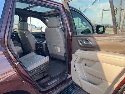 2023 GMC Yukon SLT