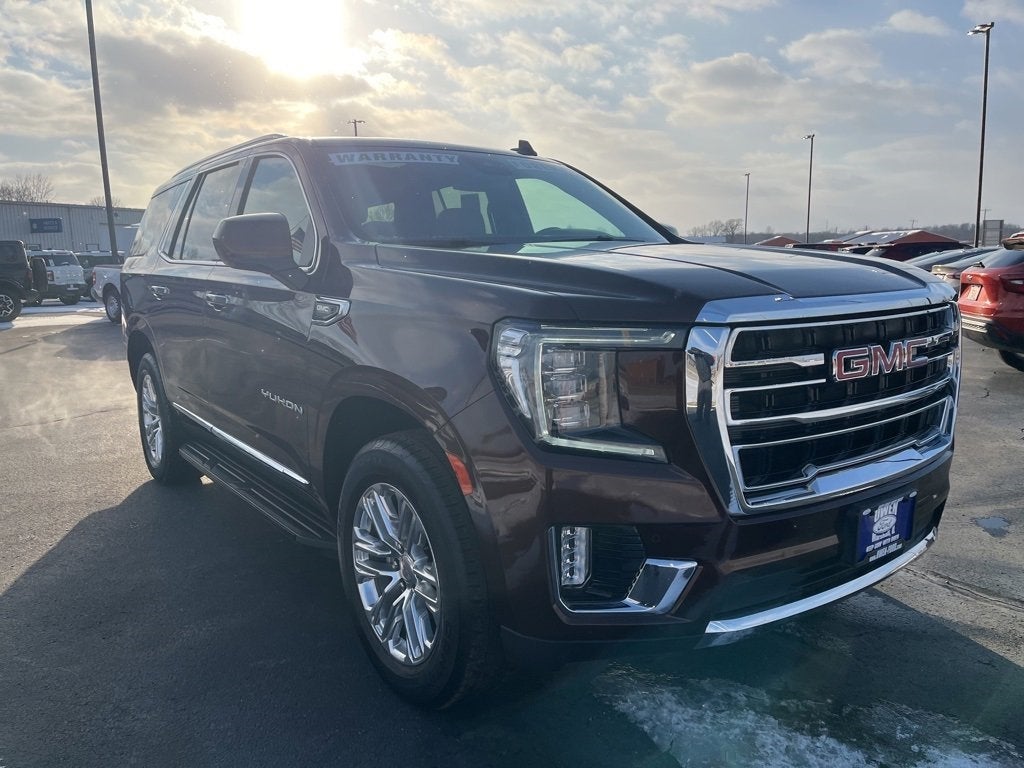 2023 GMC Yukon SLT